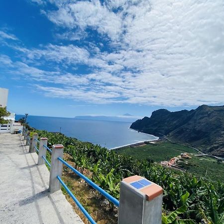 Lightbooking Hermigua Vista Al Mar Y Al Teide Exterior photo